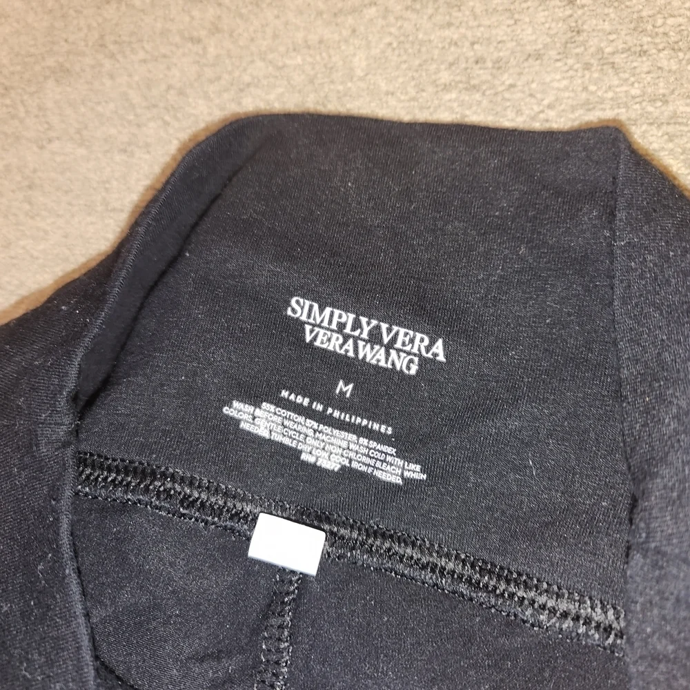 Simply Vera Vera Wang stylish black